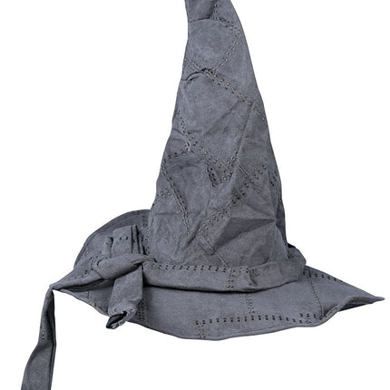 Bambino mago dal cappello grigio
