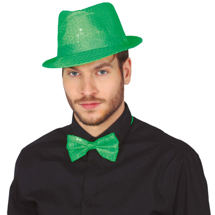 Cappello con paillettes verde neon