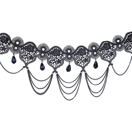 Collana nera in pizzo e pietre