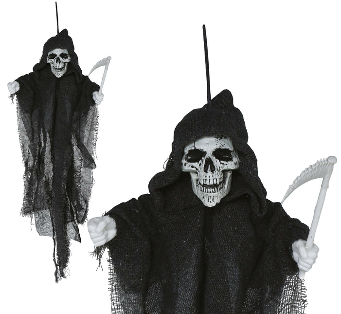 Scheletro di bambola di Halloween con falce