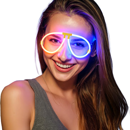 Occhiali che brillano al buio