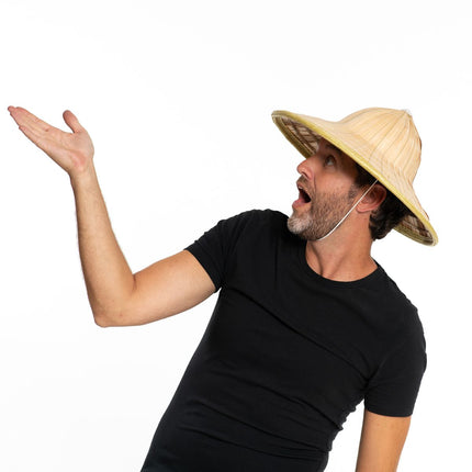 Cappello cinese di vimini