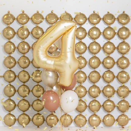 4 Jaar Cijfer Ballon Goud Satijn Folie Leeg 86cm van Partydeco koop je bij Partywinkel