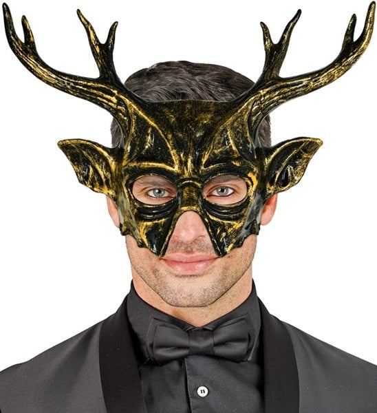 Maschera di Baphomet con le corna