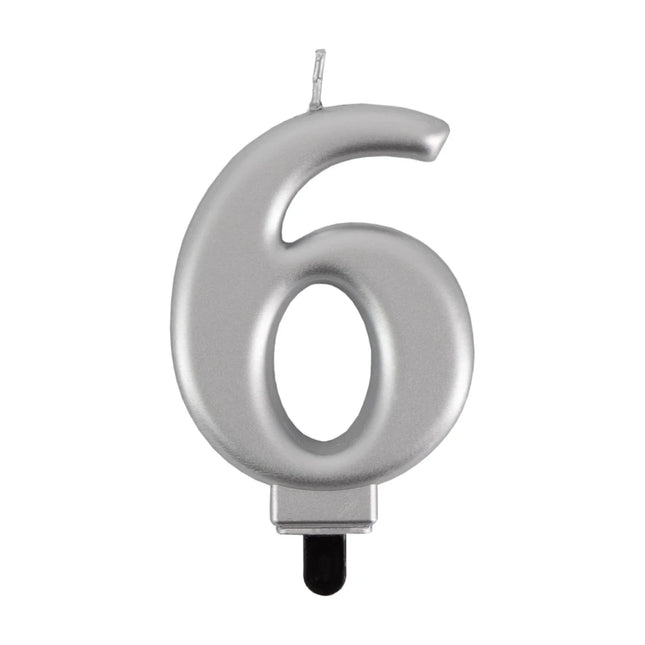 6 Jaar Kaars Zilver Metellic 7cm van VDV Benefit koop je bij Partywinkel