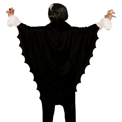 BAMBINO CON MANTELLO DA VAMPIRO