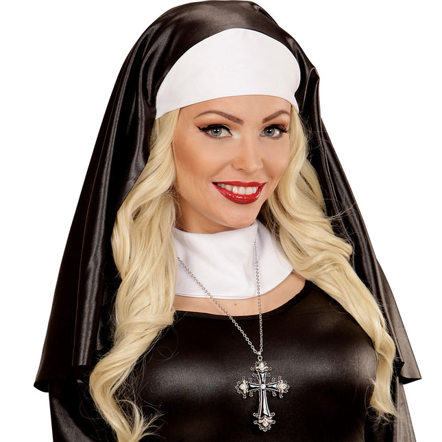 Collana di Halloween Croce nera d'argento