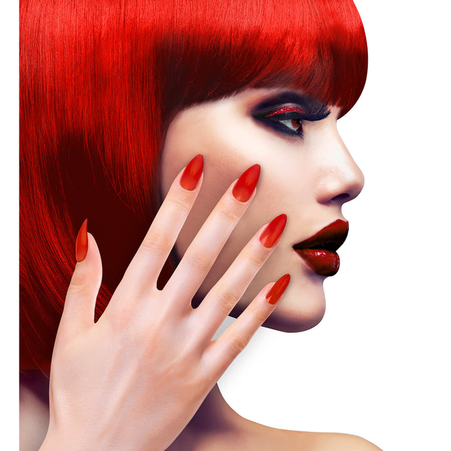 Unghie finte rosse