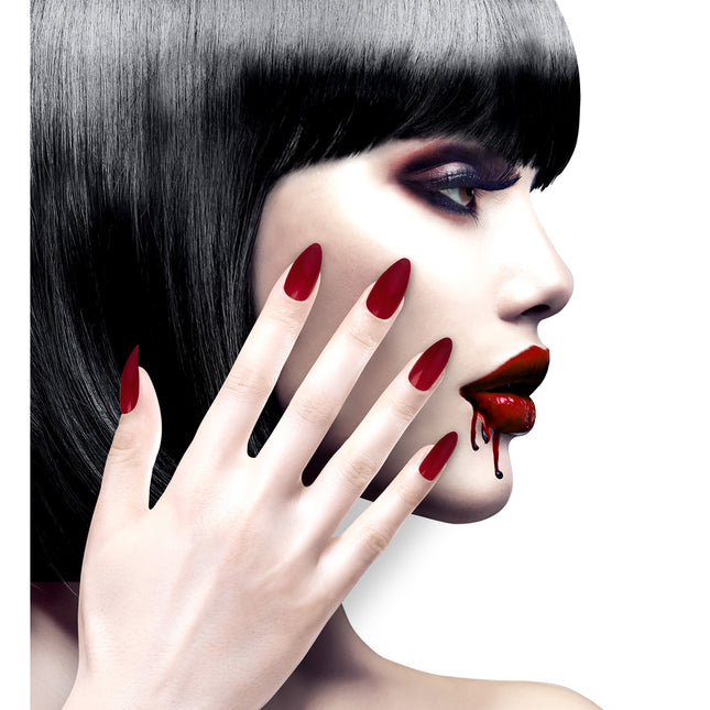 Unghie finte rosso bordeaux