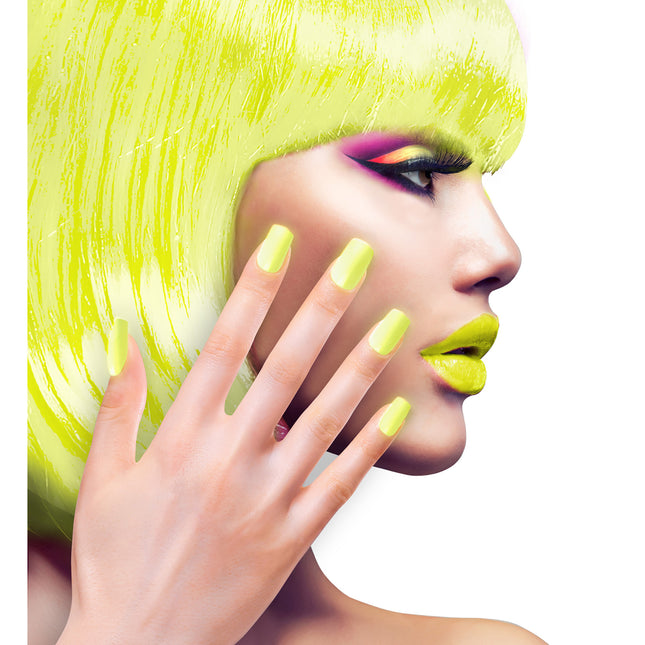 Unghie finte giallo neon