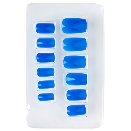 Unghie finte blu