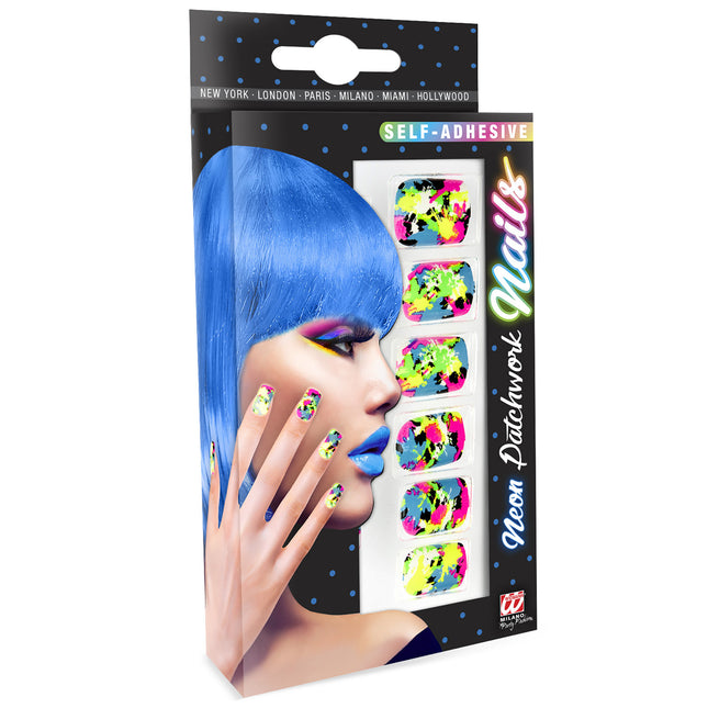 Unghie finte colorate per Halloween