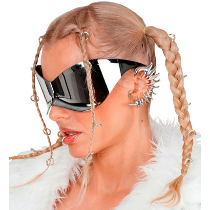 Orecchino a cuffia con finto piercing per Halloween