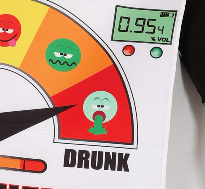 Tuta della polizia con etilometro