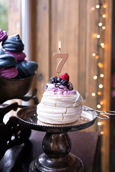 Candela di compleanno Numero 7 oro rosa 4,5 cm