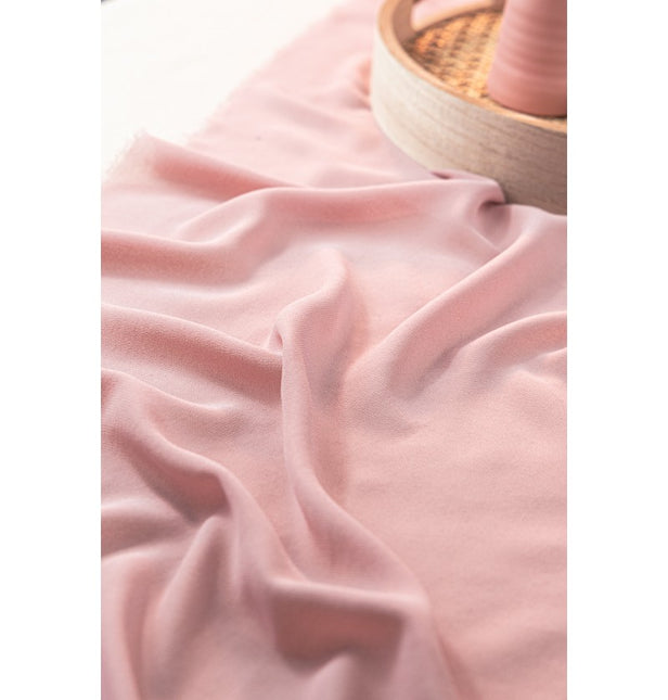 ROTOLO DI DECORAZIONI CON TOCCO DI VENTO ROSA AMBRA 48 CM X 5 M