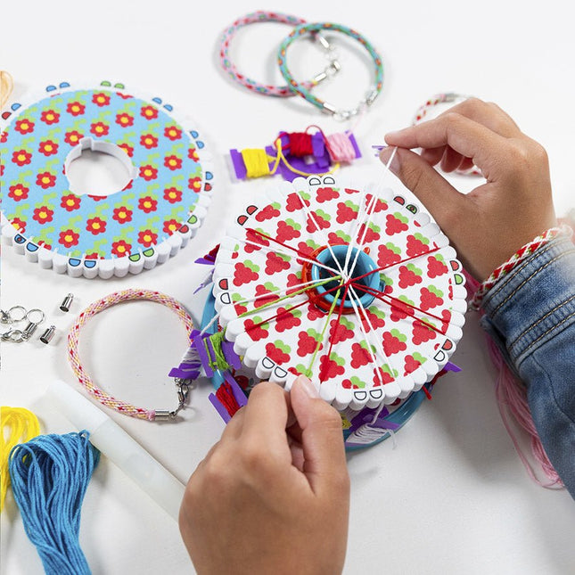 Armbanden Maken Set Set van Totum koop je bij Partywinkel