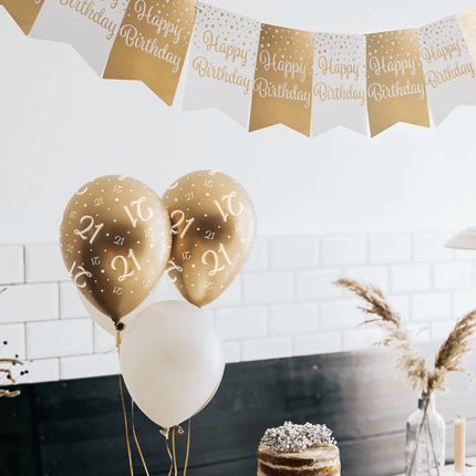 Banner Happy Birthday Goud Wit 6m van Paper Dreams koop je bij Partywinkel