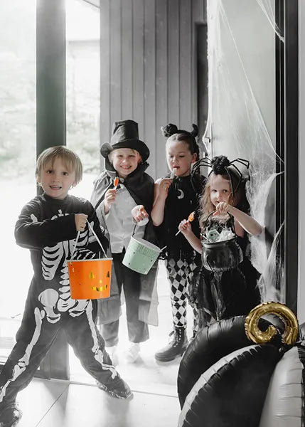 Secchio di Halloween Cauldron nero 18 cm