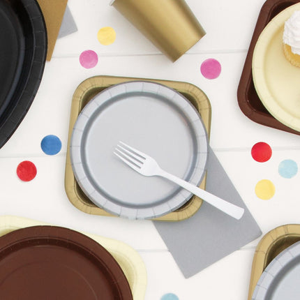 Borden Vierkant Goud 23cm 14st van Unique koop je bij Partywinkel