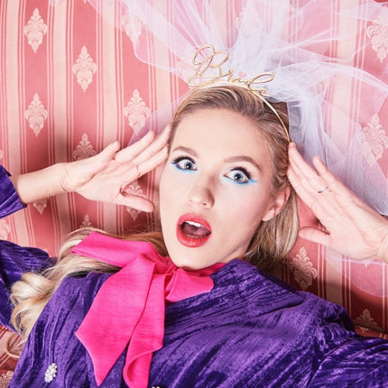 Bride Haarband Goud van Partydeco koop je bij Partywinkel