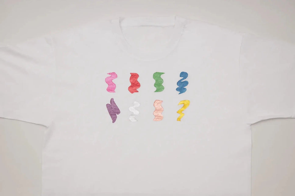 Cosmic Moon Metallic Fabric Paint Pink 30ml van Moon Creations koop je bij Partywinkel