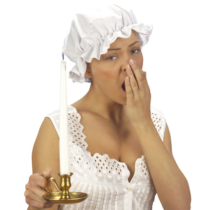 Signore dal cappello bianco