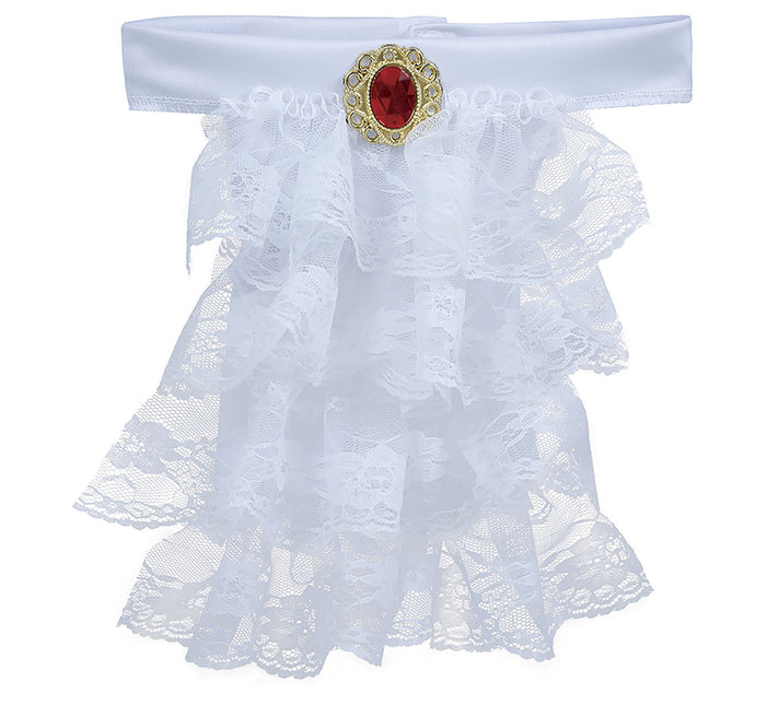 Pizzo con colletto bianco