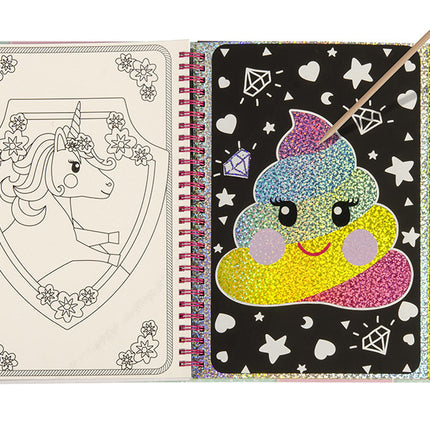 Libro di disegni di unicorni