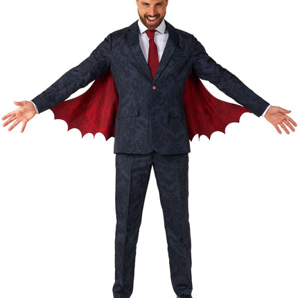 Vampiro vittoriano vestito di nero da uomo <tc>Suitmeister</tc>
