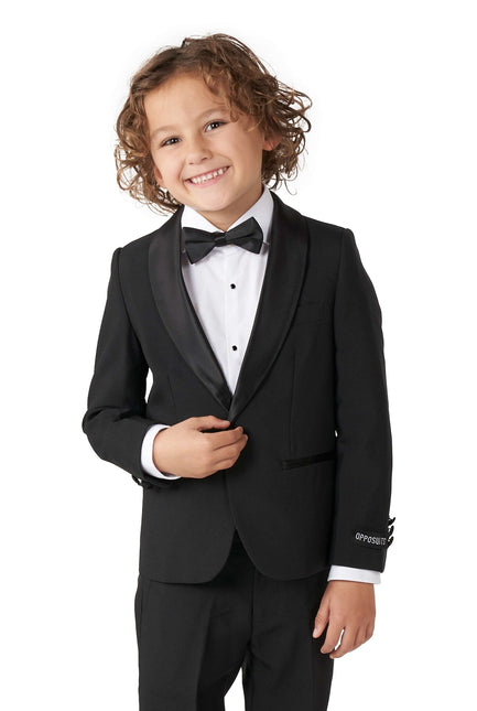 Ragazzo in smoking nero <tc>OppoSuits</tc>