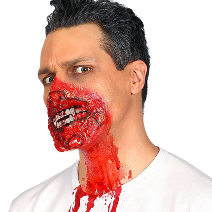 Tubo di sangue con denti