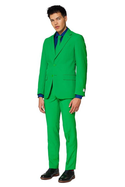 Uomini in abito verde <tc>OppoSuits</tc>