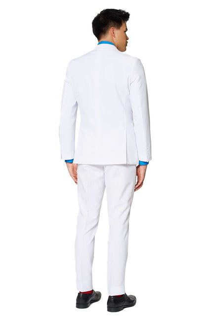 Uomini in abito bianco <tc>OppoSuits</tc>