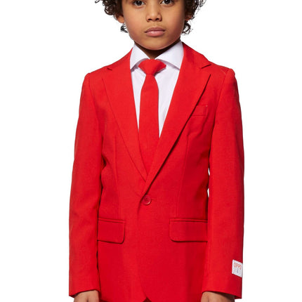 Ragazzo dal vestito rosso <tc>OppoSuits</tc>