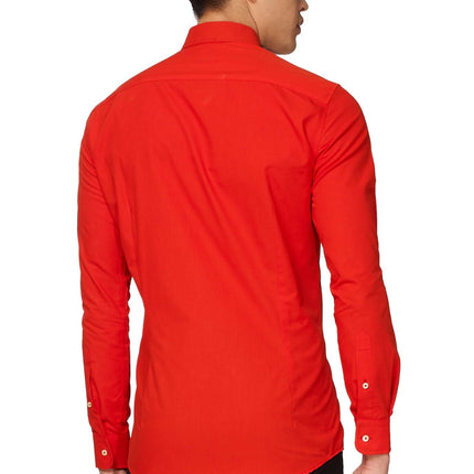 Uomini in camicia rossa <tc>OppoSuits</tc>
