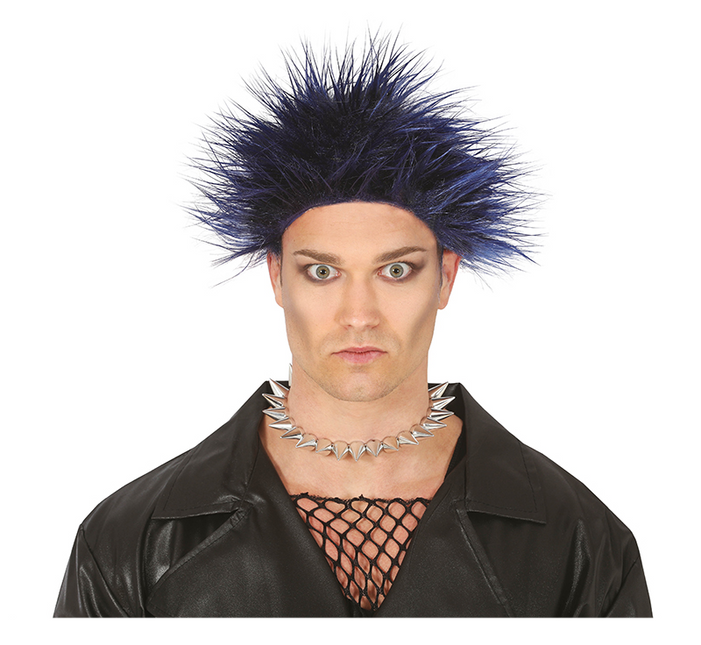 Uomo con parrucca blu