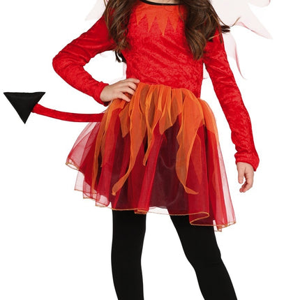 Ragazza con vestito da diavolo