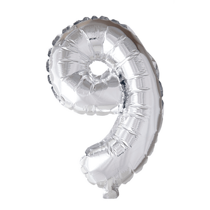 Folie Ballon Cijfer 9 Zilver 41cm met Rietje van WeFiesta koop je bij Partywinkel