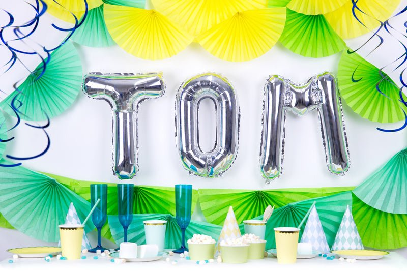 Folie Ballon Letter M Zilver Leeg 35cm van Partydeco koop je bij Partywinkel