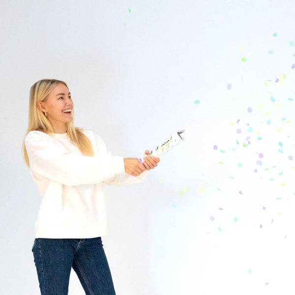 Gekleurde Confetti Kanon Pastel 28cm van Riethmueller koop je bij Partywinkel