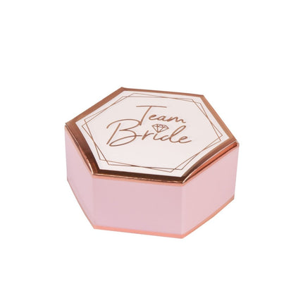 Geschenkdoosjes Bride To Be 9cm 8st van Riethmueller koop je bij Partywinkel