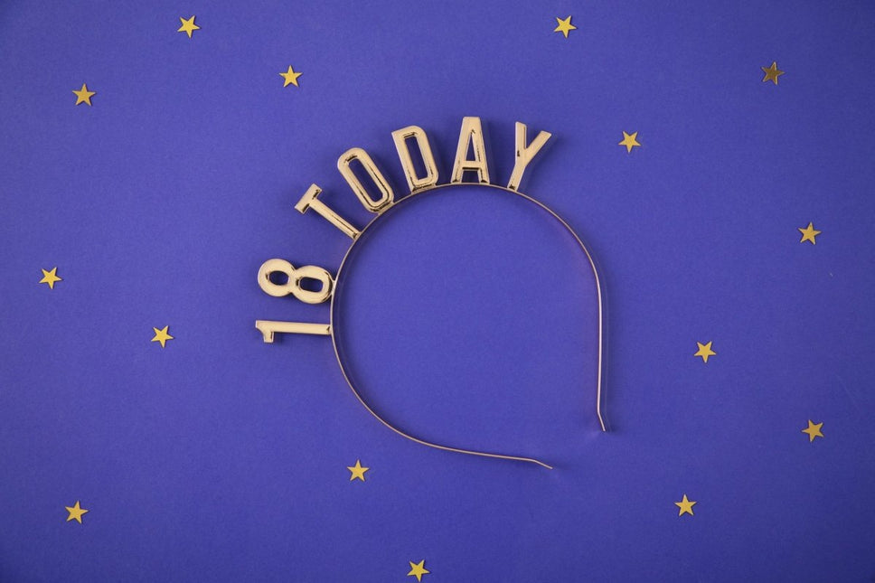 Haarband 18 Jaar Goud van Partydeco koop je bij Partywinkel