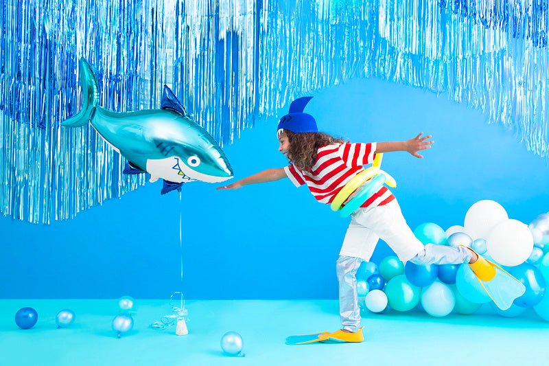 Helium Ballon Haai Leeg 1,02m van Partydeco koop je bij Partywinkel