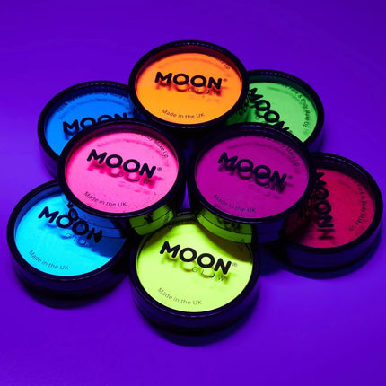 Moon Glow Neon UV Pro Face Paint Cake Pots White 36g van Moon Creations koop je bij Partywinkel