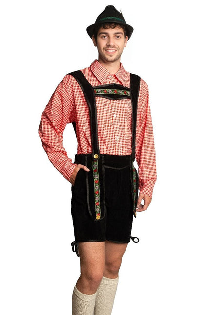 Lederhose nero corto con camicetta