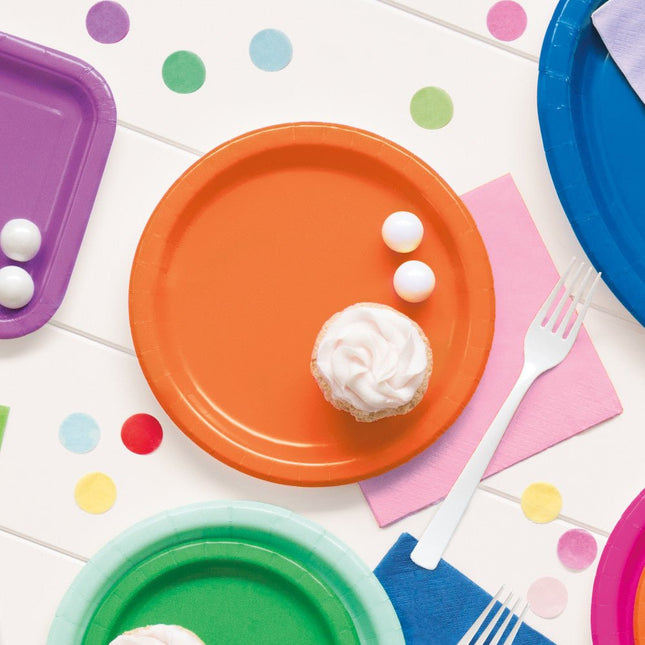 Oranje Borden Rond 23cm 16st van Unique koop je bij Partywinkel