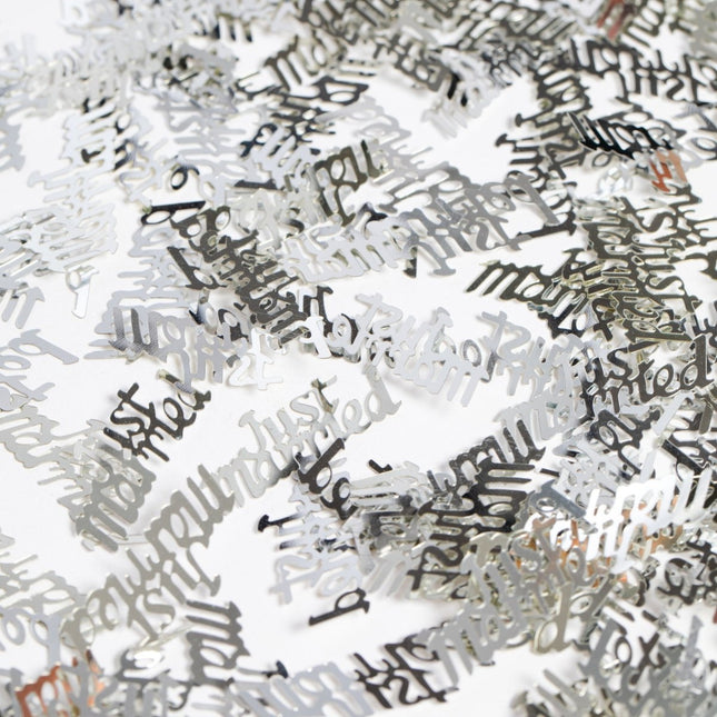 Tafelconfetti Just Married Zilver van WeFiesta koop je bij Partywinkel