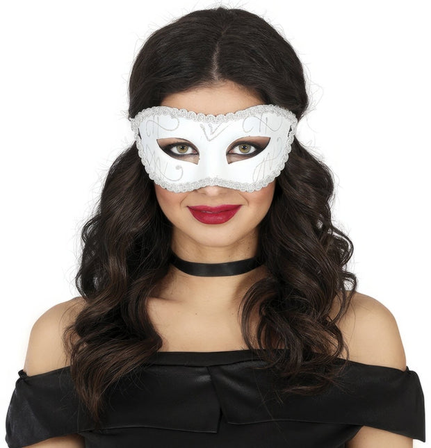 Venetiaans Oogmasker Wit Zilver van Fiestas Guirca koop je bij Partywinkel