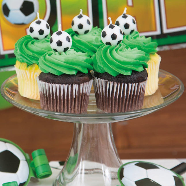 Voetbal Kaarsjes 14cm 6st van Unique koop je bij Partywinkel